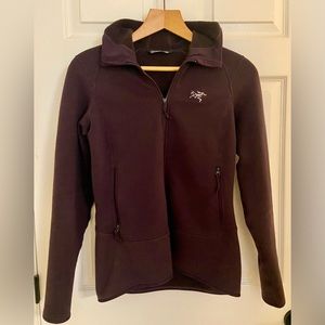 Arc’teryx Women’s Kyanite Hoody sz M.